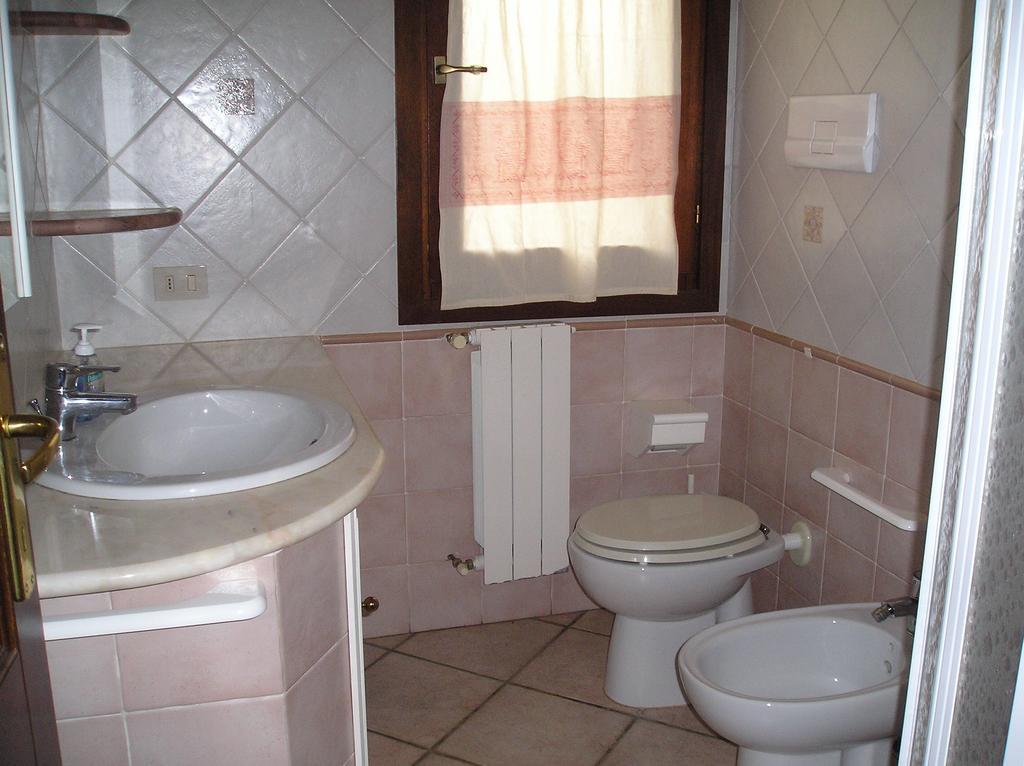 Villa Maestrale Olbia Habitación foto